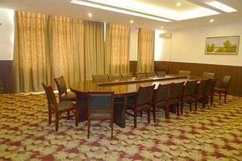 Zhengzhou Youna Hotel Huaihe Road Экстерьер фото